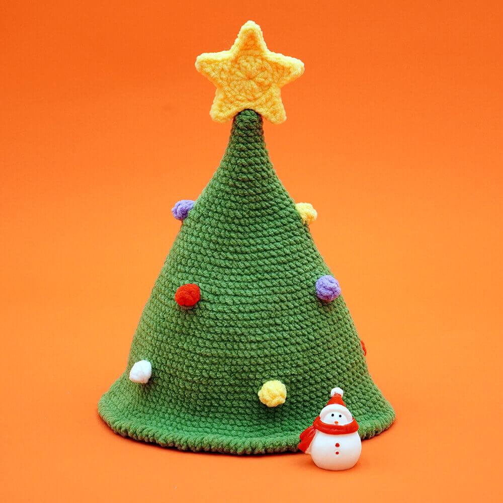 A Cute Amigurumi Christmas Hat Crochet Kit a-cute-amigurumi-christmas-hat-crochet-kit