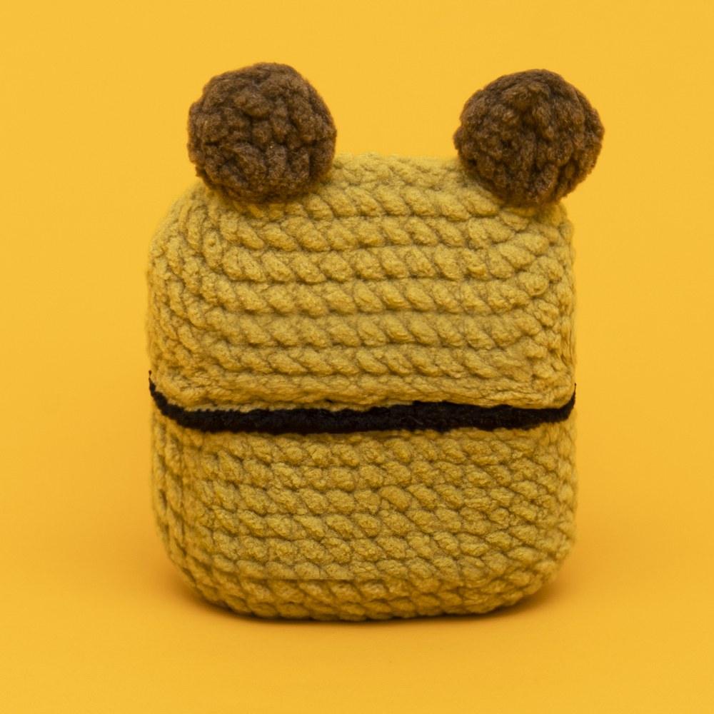 Beginner Capybara Headphone Case Cover Crochet Kit - HiCrochet