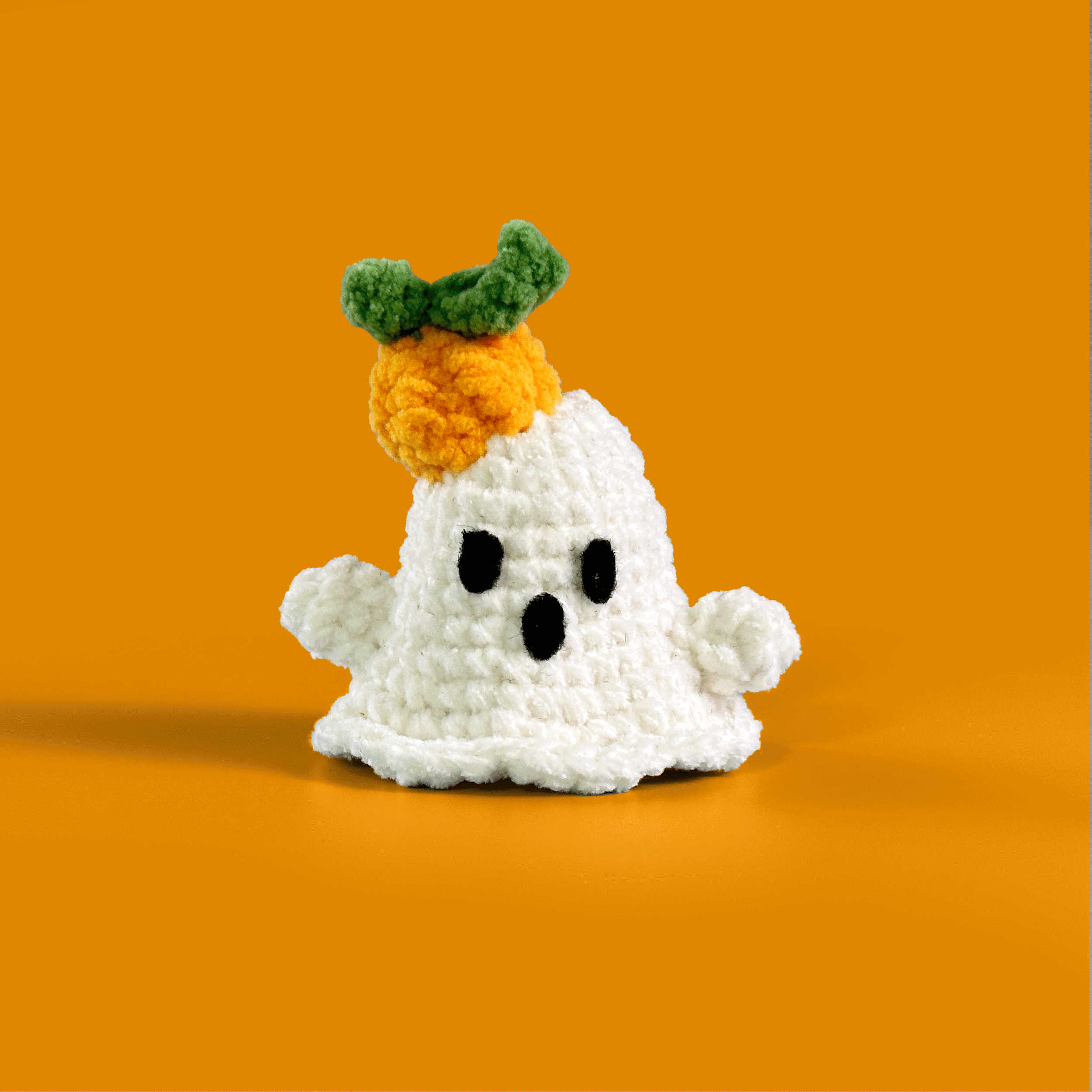 Cute Halloween Ghost luminescent crochet Amigurumi Glow in the Dark Ya
