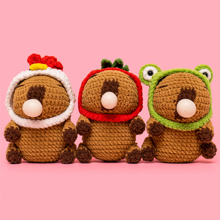 Hat-Wearing Capybara Crochet Kit
